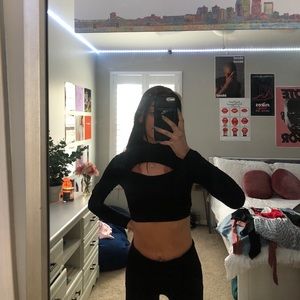 black cutout long sleeve crop